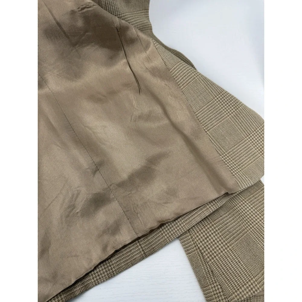 JoS A Bank Jacket Mens 42R Plaid Sport Coat Silk‎ Wool Blend Light Brown